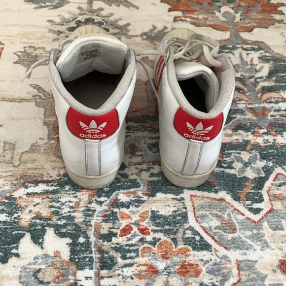 High top shell toe adidas red and white - Picture 3 of 5